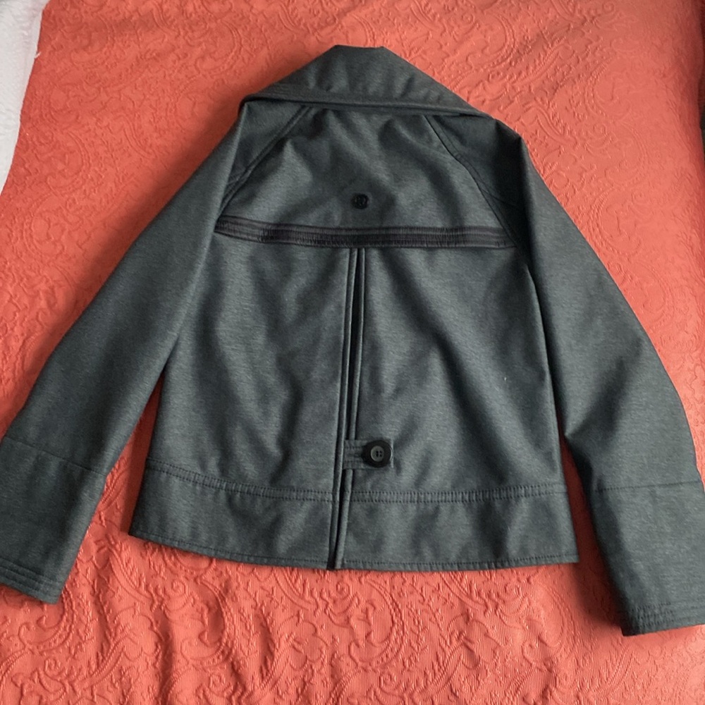 Lululemon Coco Softshell - Picture 4 of 6